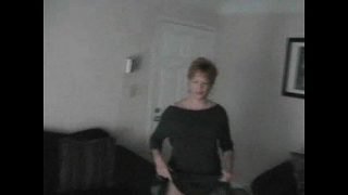 Mature amateur housewife sucks and fucks younger BF
