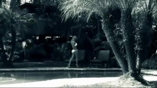 Outdoor in The Sun We Find Aubrey Adams Rubbing Herself And Fucking Too